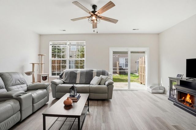 1029 Summertime Court, Dyer, IN 46311