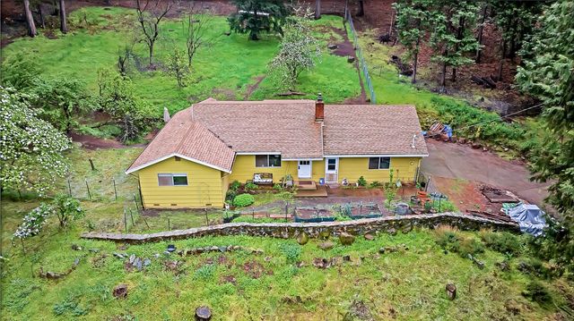 14882 Old Emigrant Rd, Pioneer, CA 95666