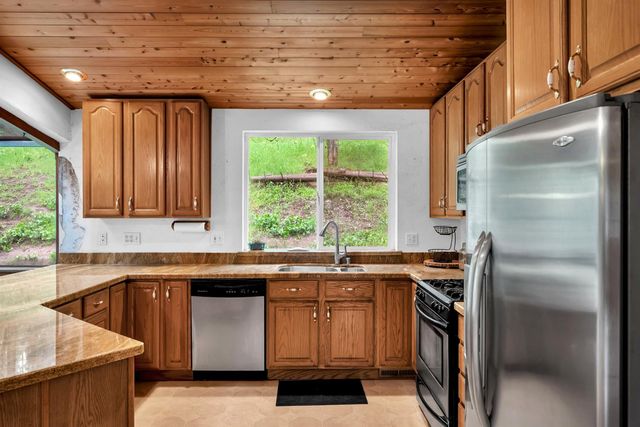 14882 Old Emigrant Rd, Pioneer, CA 95666