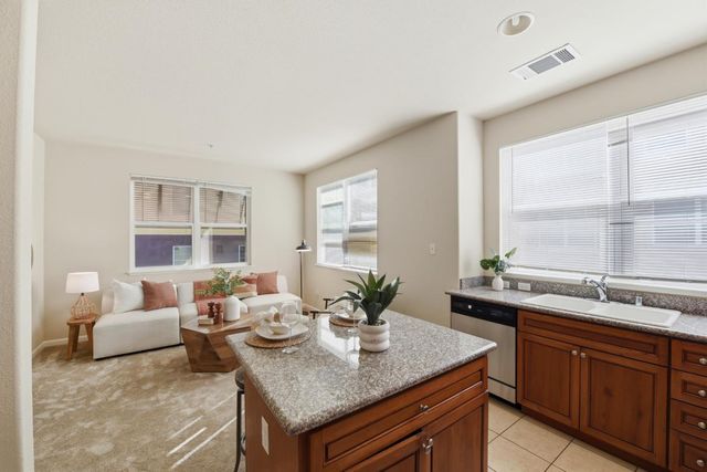 19 N Willard, San Jose, CA 95126