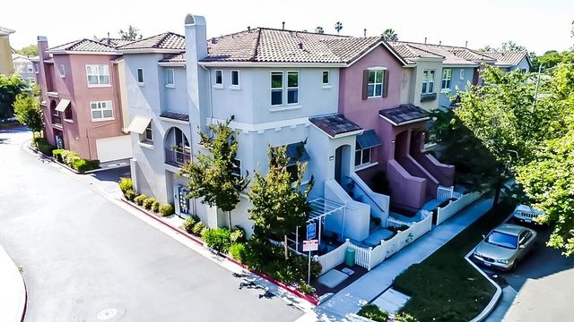 19 N Willard, San Jose, CA 95126