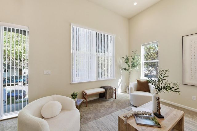 19 N Willard, San Jose, CA 95126