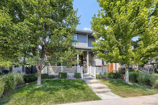 3275 S Logan Street, Englewood, CO 80113