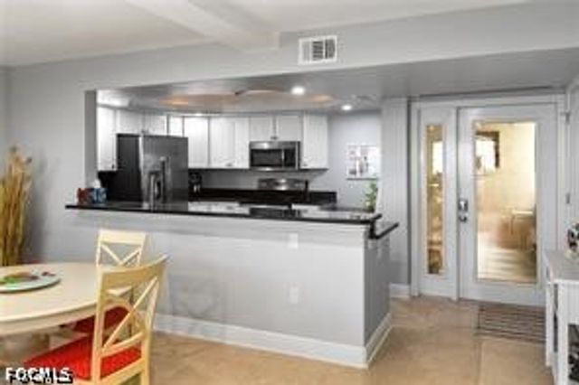 6672 Estero BLVD A711, Fort Myers Beach, FL 33931