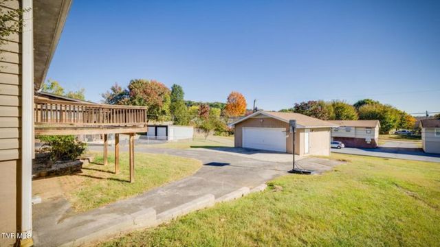 925 Walnut Avenue, Kingsport, TN 37660