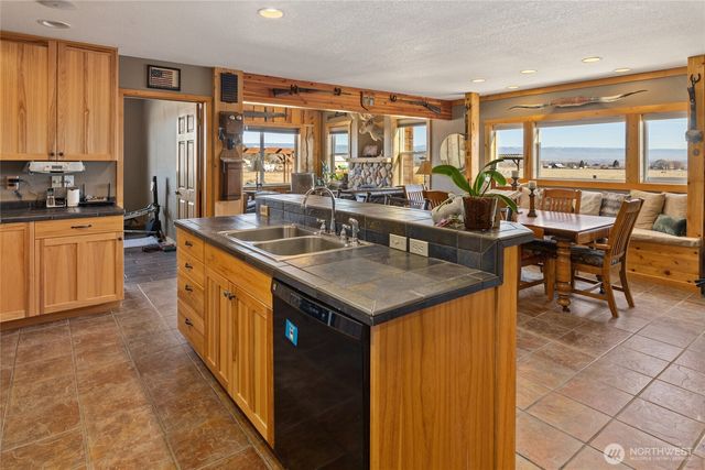 520 Blazing Sky Lane, Ellensburg, WA 98926