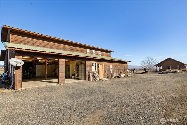 520 Blazing Sky Lane, Ellensburg, WA 98926