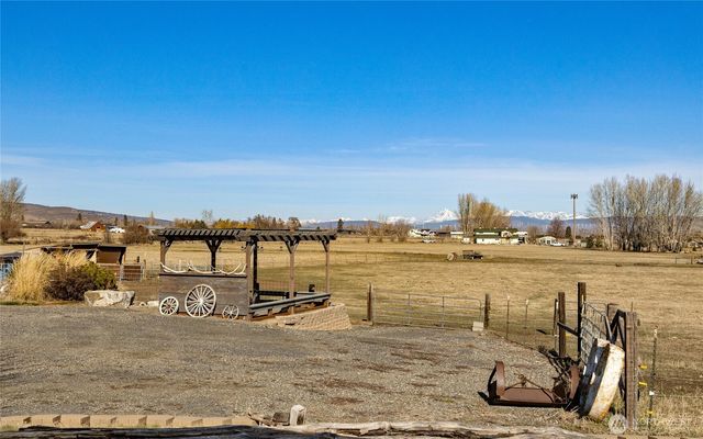 520 Blazing Sky Lane, Ellensburg, WA 98926