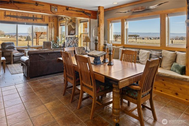 520 Blazing Sky Lane, Ellensburg, WA 98926