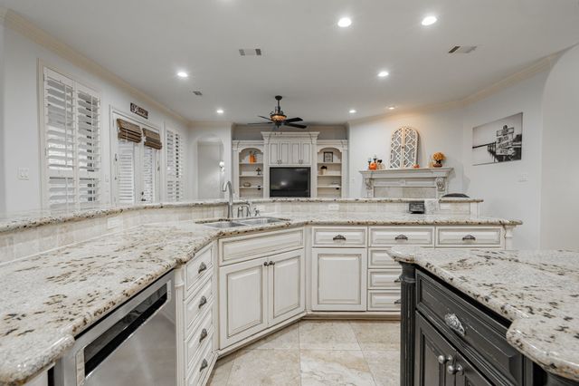 18 Kendal Court, Heath, TX 75032