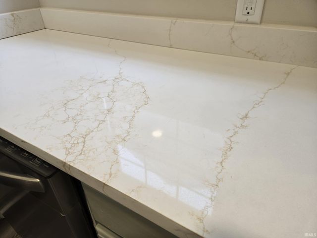 3927 Fairfield Avenue, Fort Wayne, IN 46807