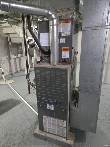 3927 Fairfield Avenue, Fort Wayne, IN 46807