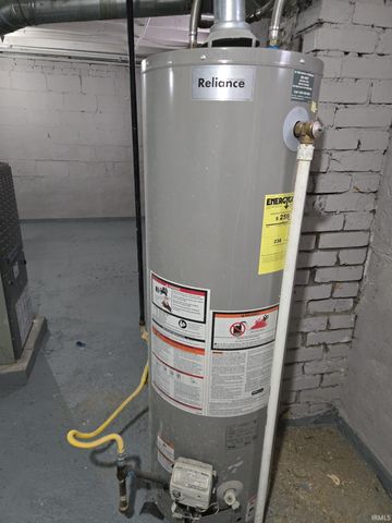 3927 Fairfield Avenue, Fort Wayne, IN 46807