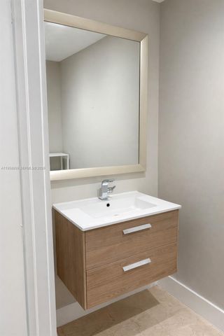 7900 Harbor Island Dr 622, North Bay Village, FL 33141