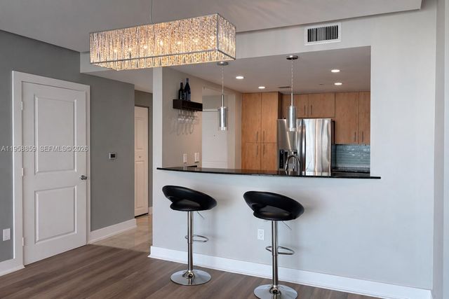 7900 Harbor Island Dr 622, North Bay Village, FL 33141