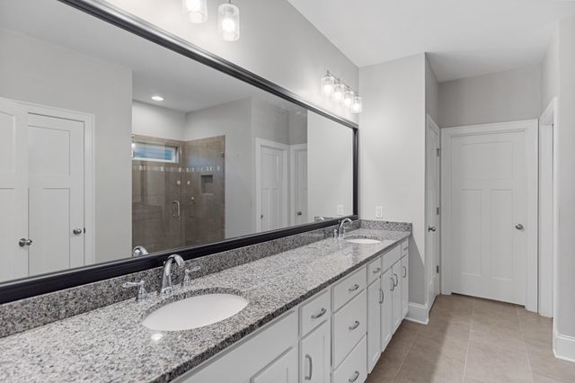 10849 Prairie Lake Drive, Apison, TN 37302