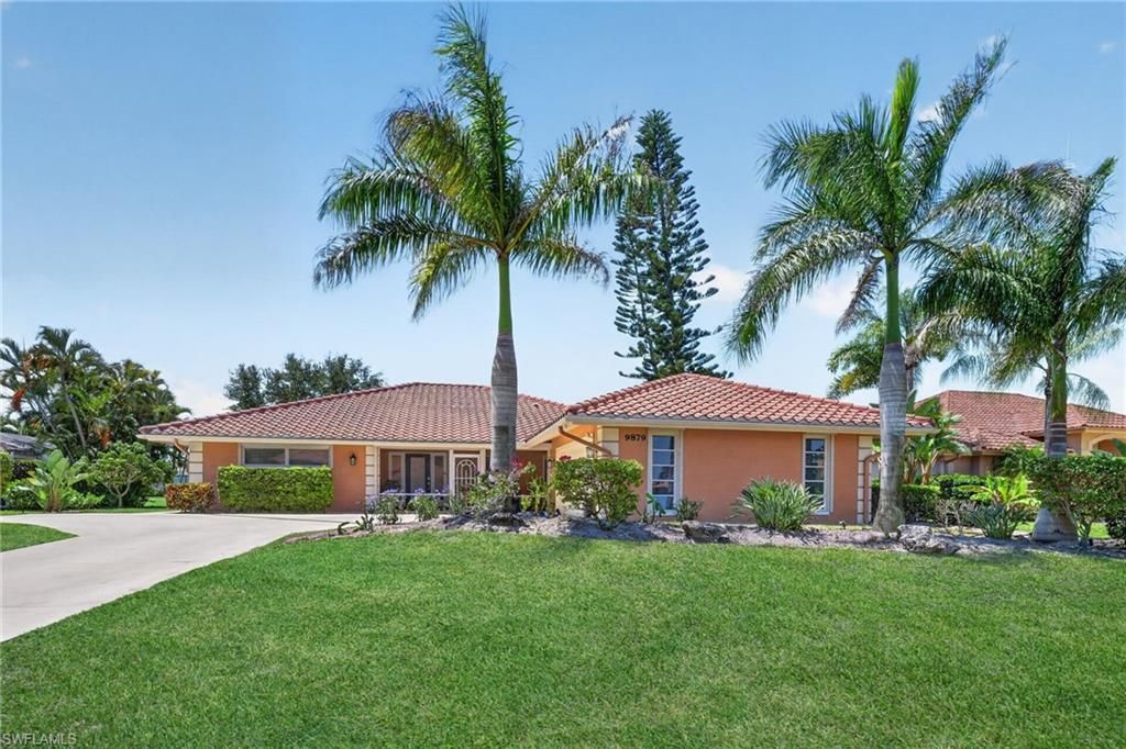 9879 El Greco CIR, BONITA SPRINGS, FL 34135 — photo 2