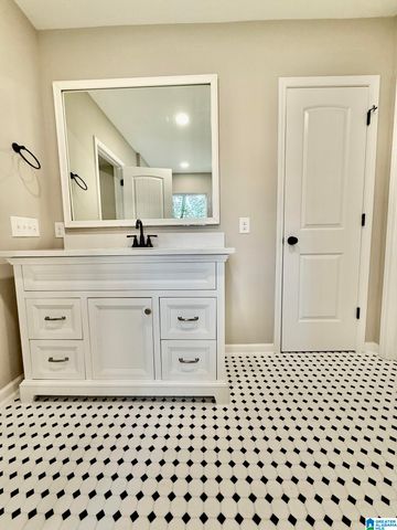 978 MONTEVALLO ROAD, Leeds, AL 35094