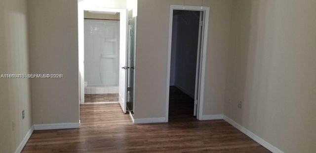 486 NE 210th Cir Ter 101-29, Miami, FL 33179