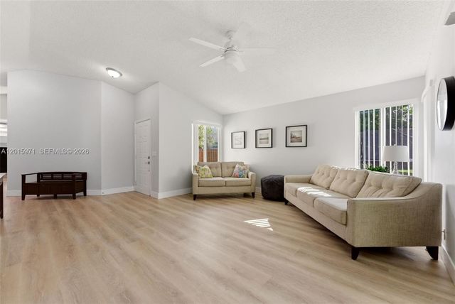 3861 NW 20th St, Coconut Creek, FL 33066