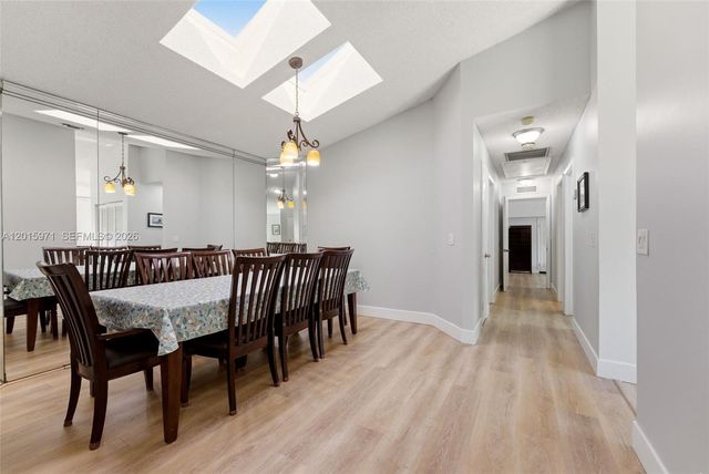 3861 NW 20th St, Coconut Creek, FL 33066