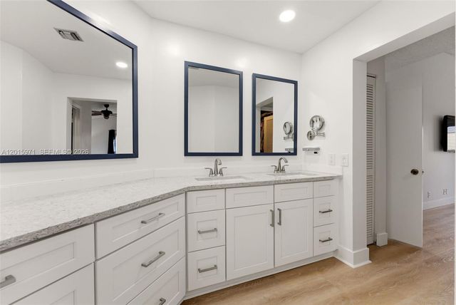 3861 NW 20th St, Coconut Creek, FL 33066