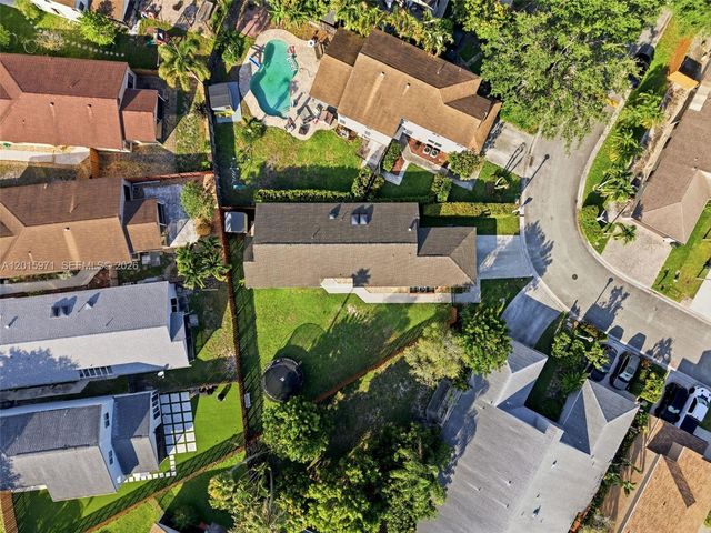 3861 NW 20th St, Coconut Creek, FL 33066