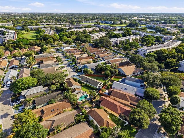 3861 NW 20th St, Coconut Creek, FL 33066