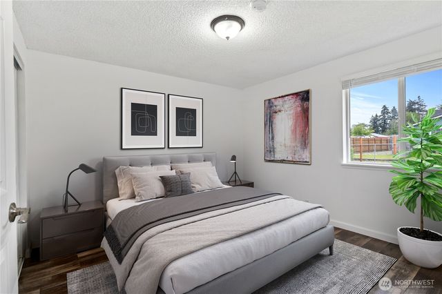 17401 E 6th Ave, Spanaway, WA 98387