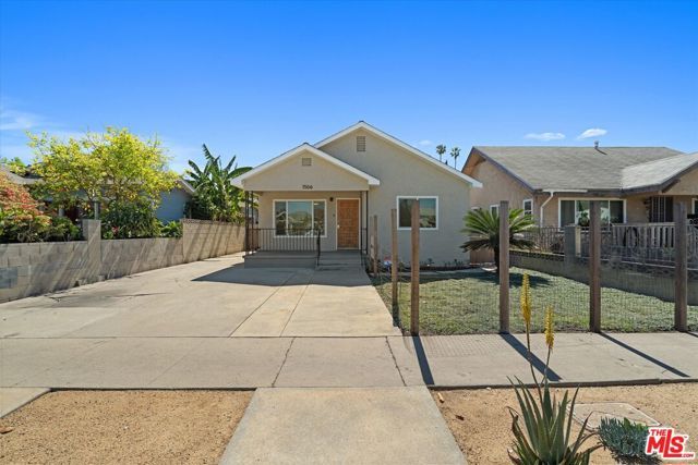 1506 W 54th Street, Los Angeles, CA 90062