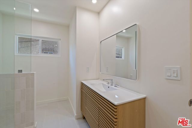 1506 W 54th Street, Los Angeles, CA 90062