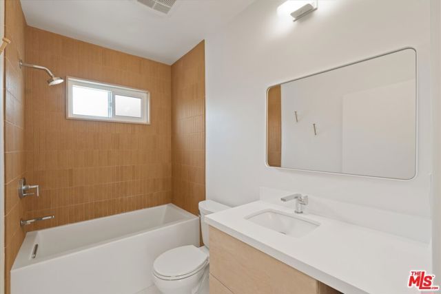 1506 W 54th Street, Los Angeles, CA 90062