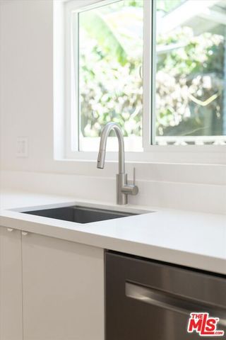 1506 W 54th Street, Los Angeles, CA 90062