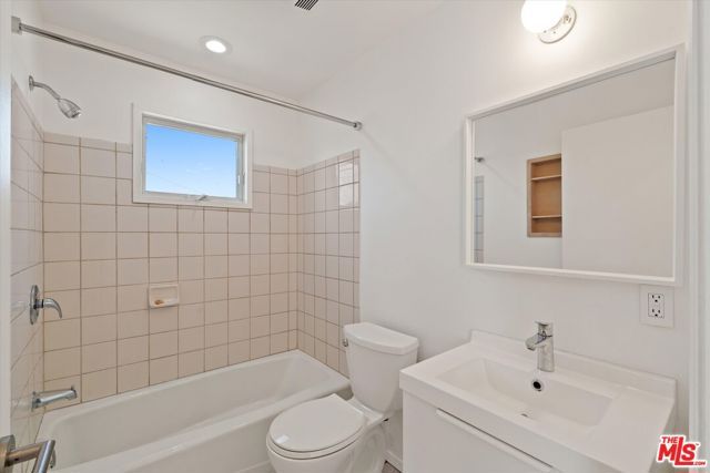 1506 W 54th Street, Los Angeles, CA 90062