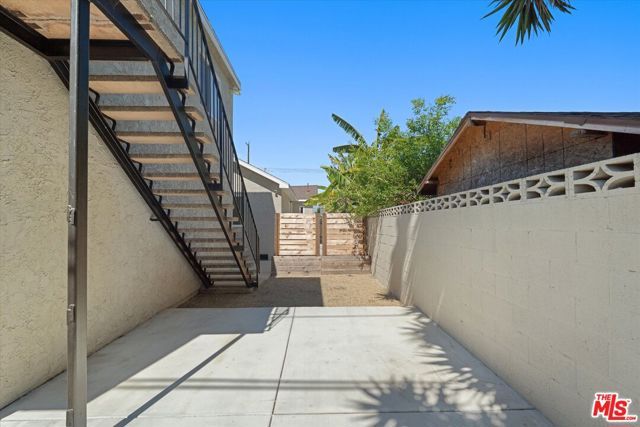 1506 W 54th Street, Los Angeles, CA 90062