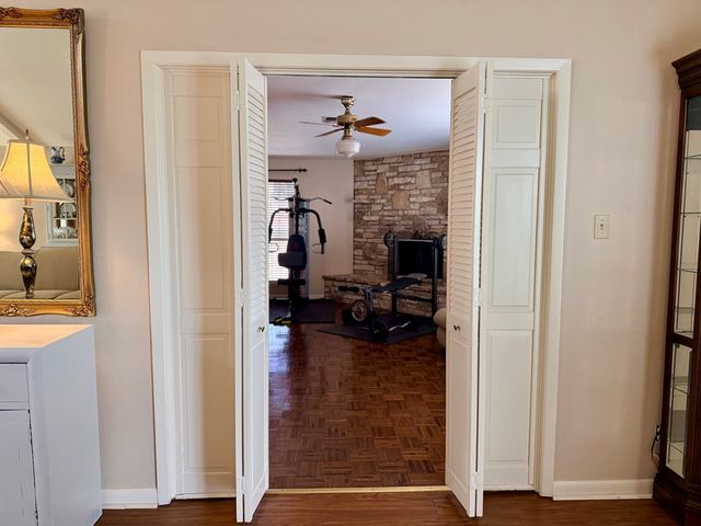 246 Pin Oak Way, Kerrville, TX 78028