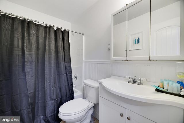 163 CAMBRIDGE CT, Bushkill, PA 18324
