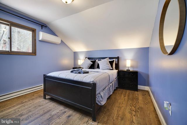 163 CAMBRIDGE CT, Bushkill, PA 18324