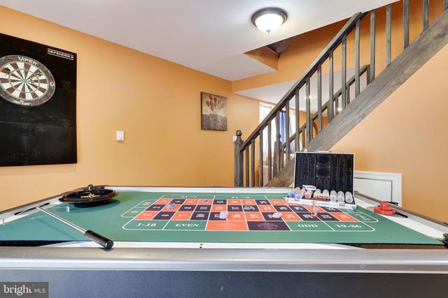 163 CAMBRIDGE CT, Bushkill, PA 18324