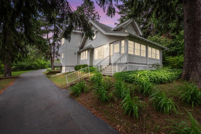 695 W Calumet ROAD, River Hills, WI 53217