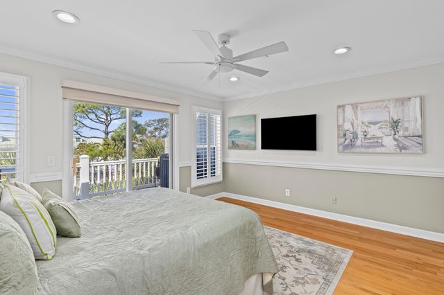81 Sandbar Lane 9, Folly Beach, SC 29439