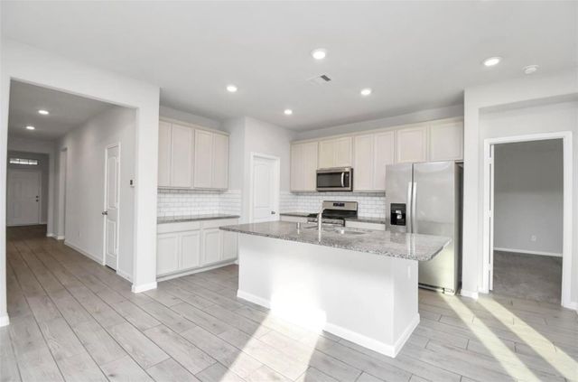 2131 Levant Lane, Baytown, TX 77523