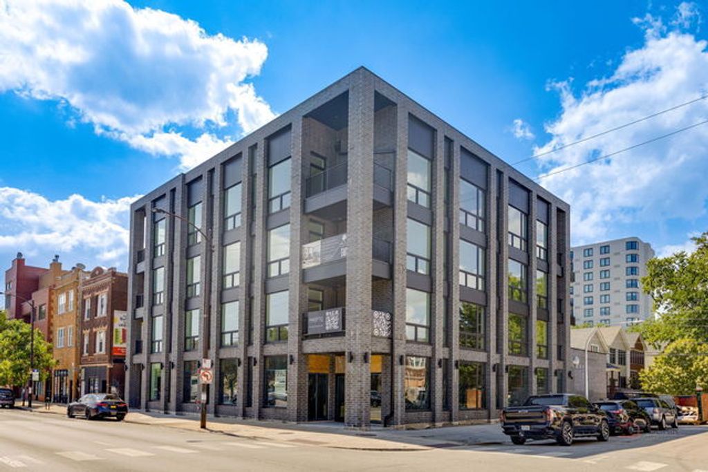 2072 N Western Avenue PH-401, Chicago, IL 60647 — exterior