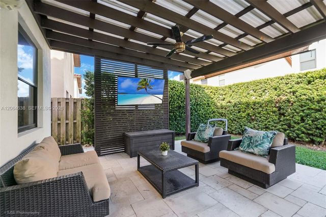 8723 NW 102nd Place, Doral, FL 33178