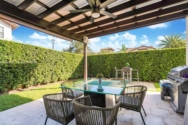 8723 NW 102nd Place, Doral, FL 33178