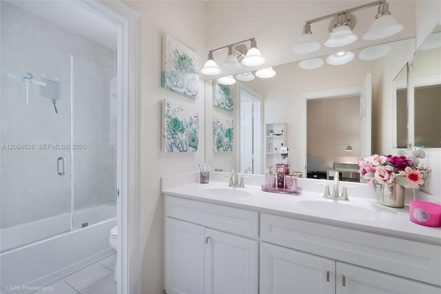 8723 NW 102nd Place, Doral, FL 33178