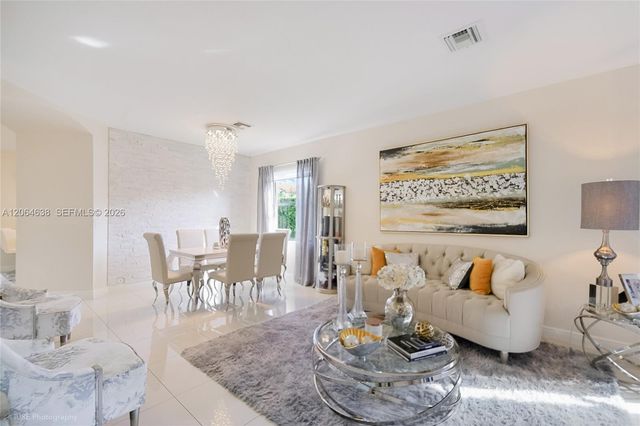 8723 NW 102nd Place, Doral, FL 33178