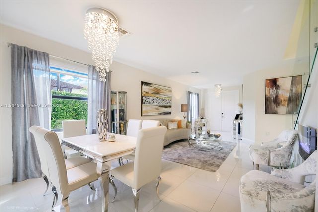 8723 NW 102nd Place, Doral, FL 33178
