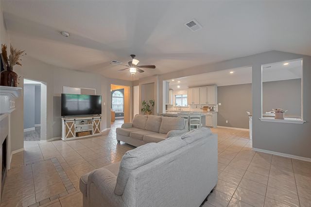 119 Genesee Ridge Drive, The Woodlands, TX 77385