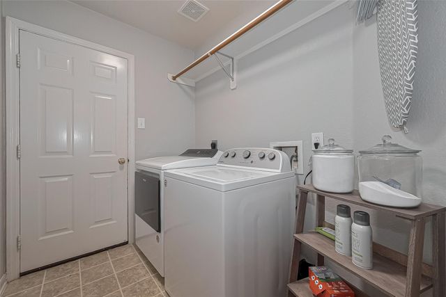 119 Genesee Ridge Drive, The Woodlands, TX 77385